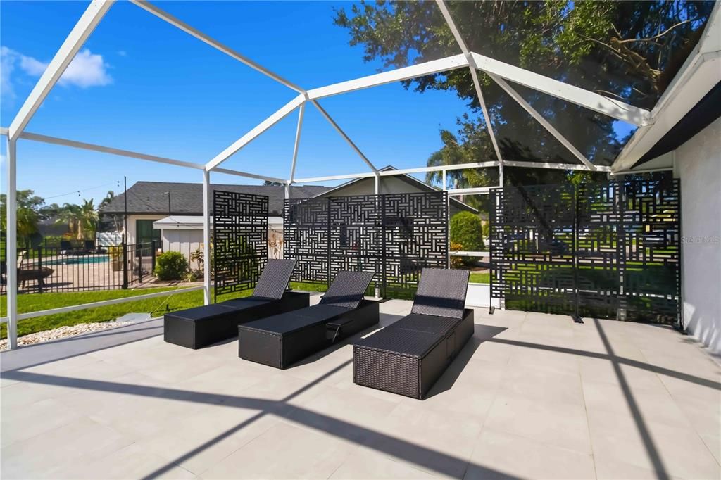 For Sale: $865,000 (4 beds, 3 baths, 1885 Square Feet)