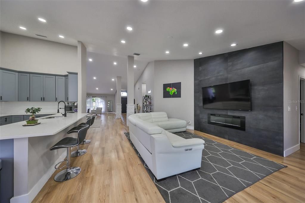 For Sale: $485,000 (3 beds, 2 baths, 2202 Square Feet)