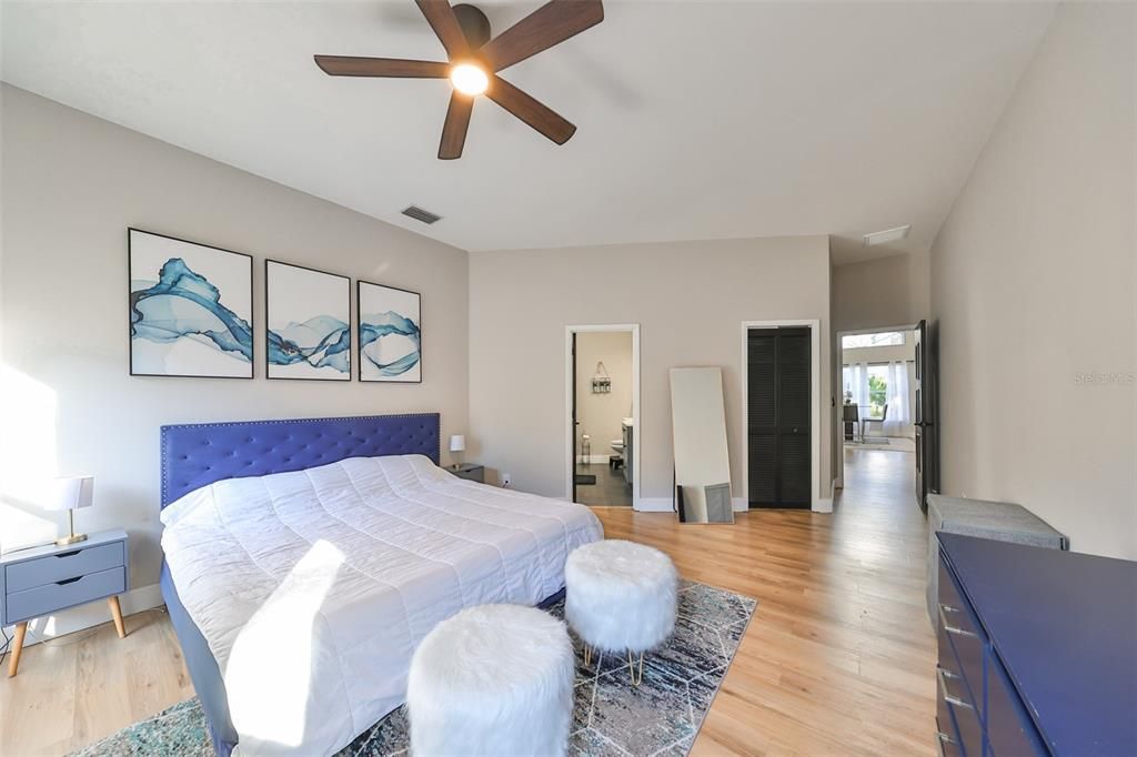For Sale: $485,000 (3 beds, 2 baths, 2202 Square Feet)