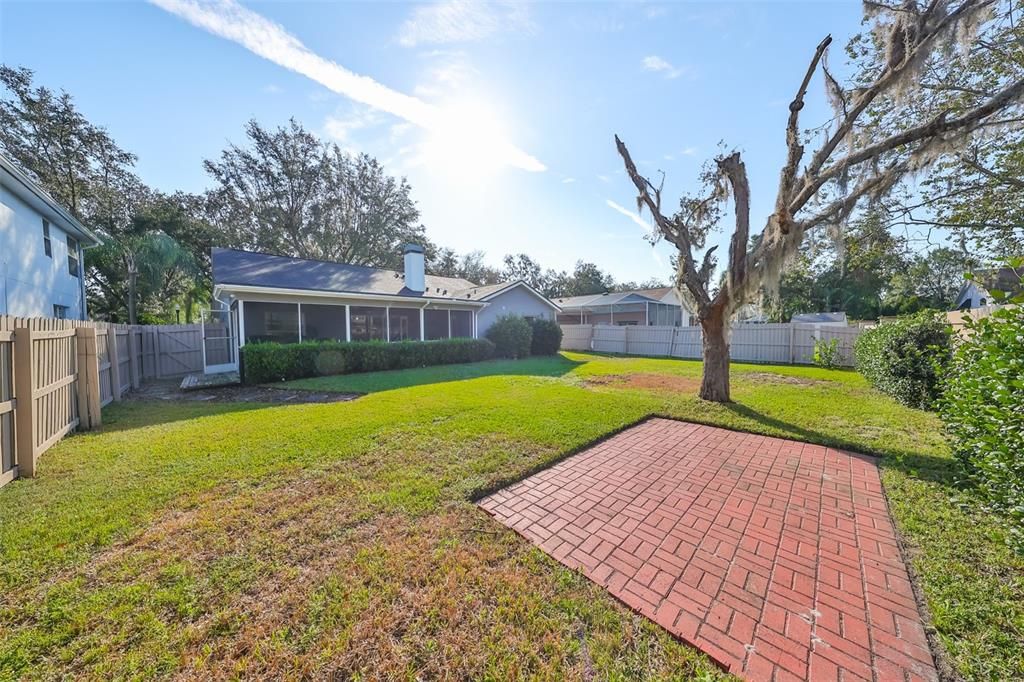 For Sale: $485,000 (3 beds, 2 baths, 2202 Square Feet)