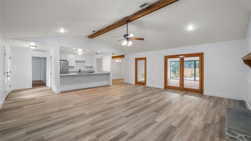 For Rent: $3,000 (3 beds, 2 baths, 2226 Square Feet)
