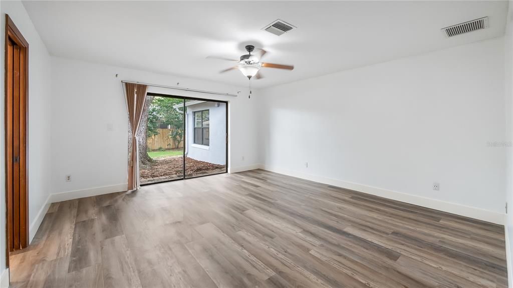 For Rent: $3,000 (3 beds, 2 baths, 2226 Square Feet)