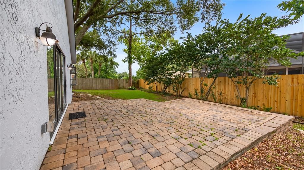 For Rent: $3,000 (3 beds, 2 baths, 2226 Square Feet)