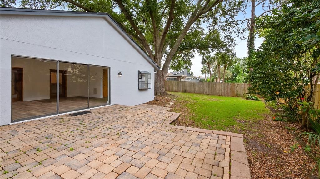 For Rent: $3,000 (3 beds, 2 baths, 2226 Square Feet)