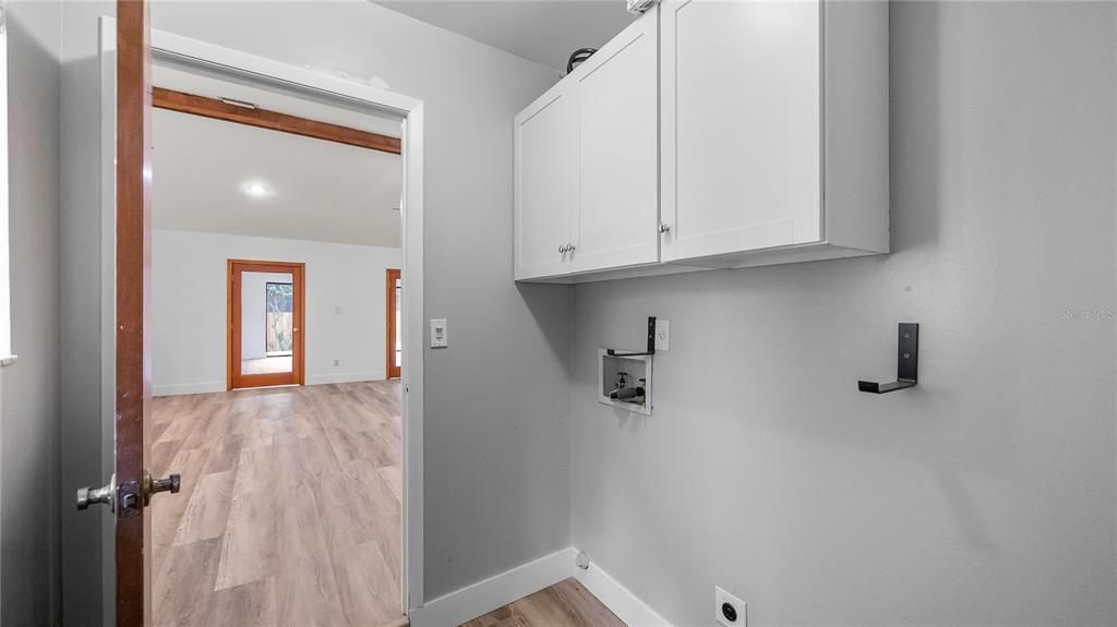 For Rent: $3,000 (3 beds, 2 baths, 2226 Square Feet)
