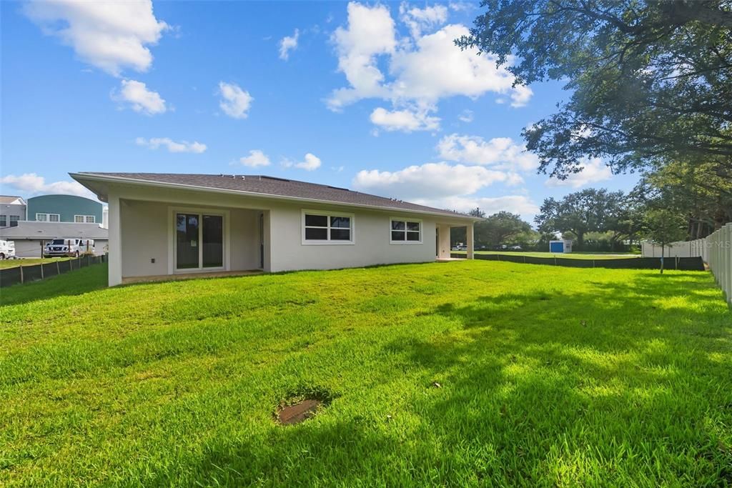 En Venta: $599,000 (3 camas, 2 baños, 1926 Pies cuadrados)