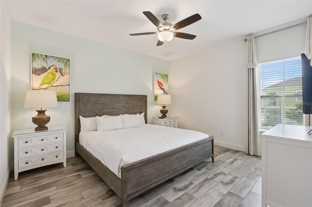 En Venta: $315,000 (2 camas, 2 baños, 1394 Pies cuadrados)