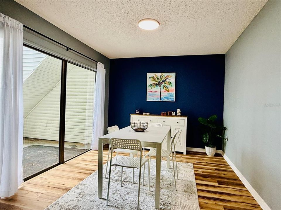 For Sale: $180,000 (3 beds, 2 baths, 1404 Square Feet)