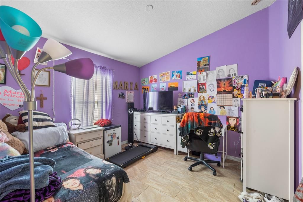 На продажу: $445,000 (4 спален, 2 ванн, 2014 Квадратных фут)