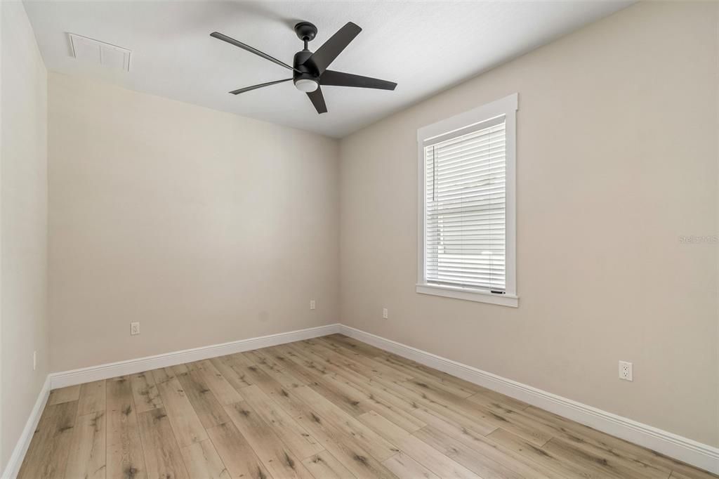 For Rent: $3,500 (3 beds, 2 baths, 1648 Square Feet)