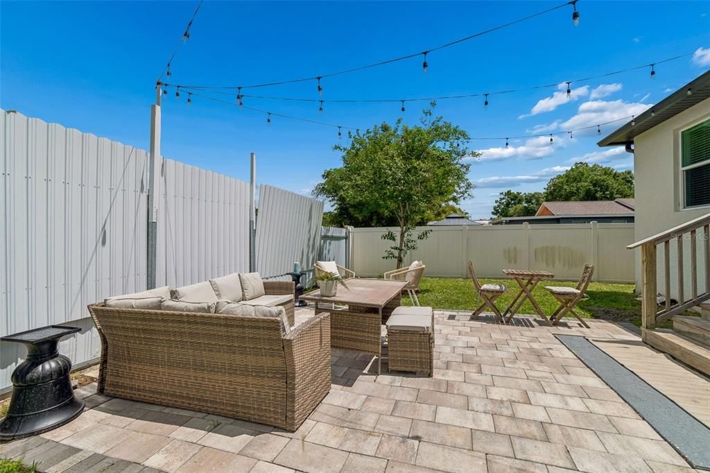 For Rent: $3,500 (3 beds, 2 baths, 1648 Square Feet)