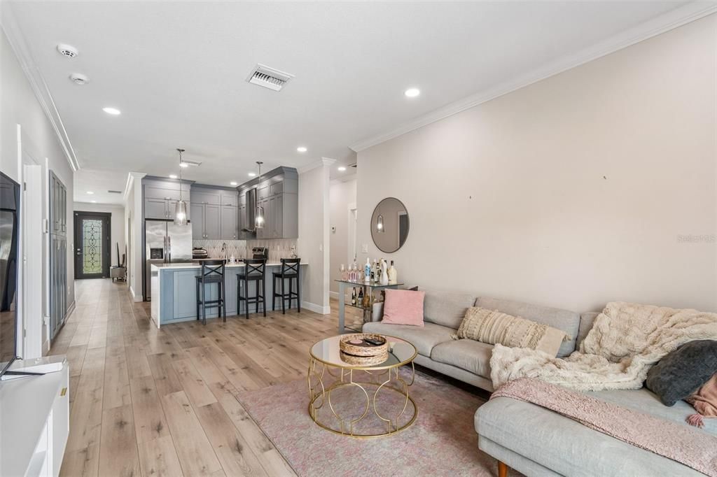 For Rent: $3,500 (3 beds, 2 baths, 1648 Square Feet)