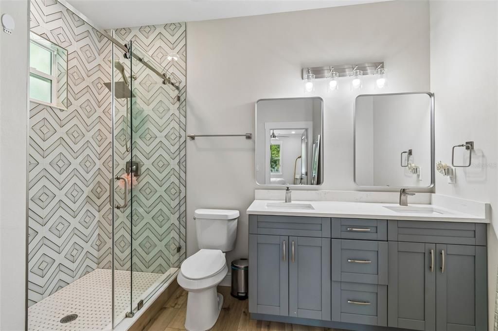 For Rent: $3,500 (3 beds, 2 baths, 1648 Square Feet)