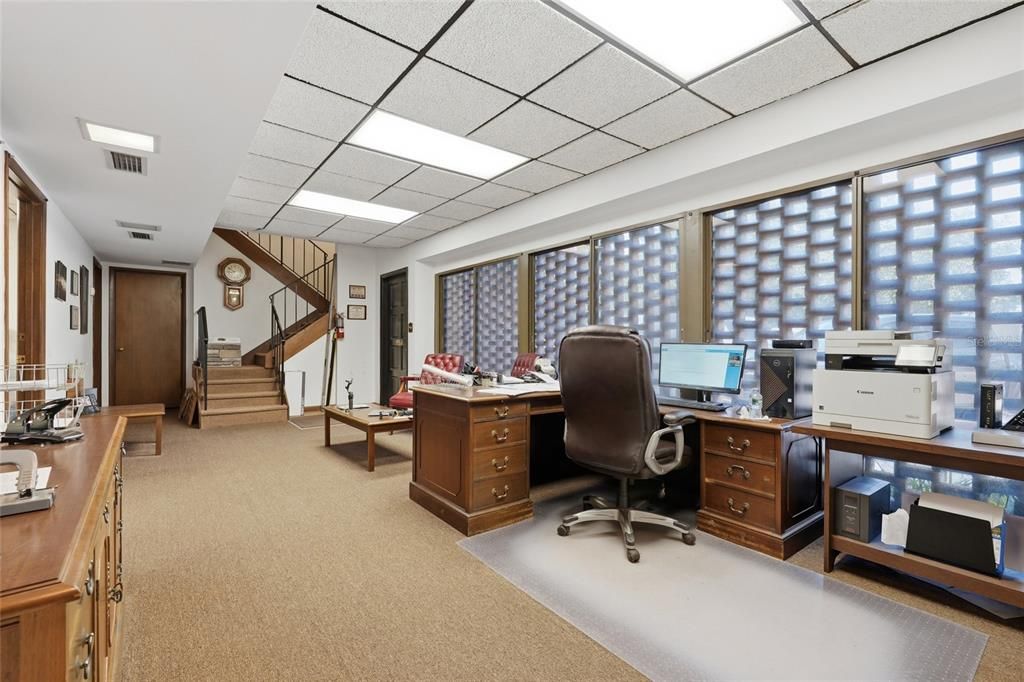 For Sale: $179,900 (0 beds, 0 baths, 1772 Square Feet)
