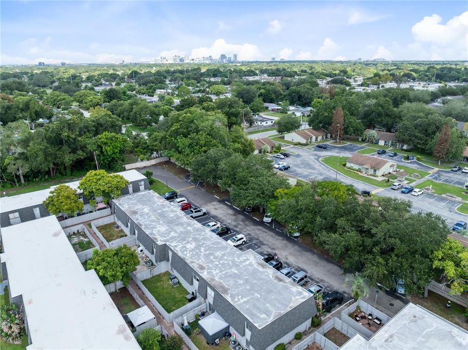 For Rent: $2,500 (3 beds, 2 baths, 1302 Square Feet)