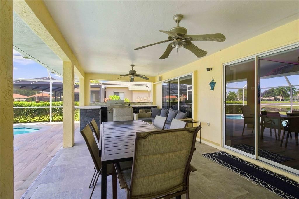 For Sale: $624,900 (3 beds, 2 baths, 1977 Square Feet)