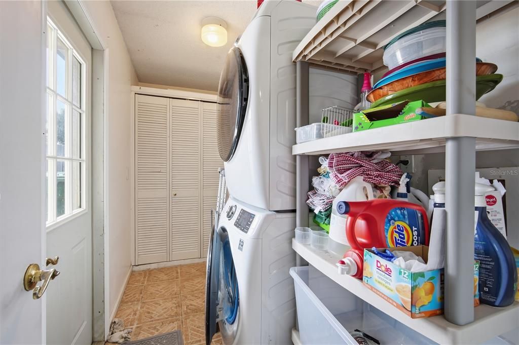 На продажу: $349,000 (3 спален, 2 ванн, 1656 Квадратных фут)