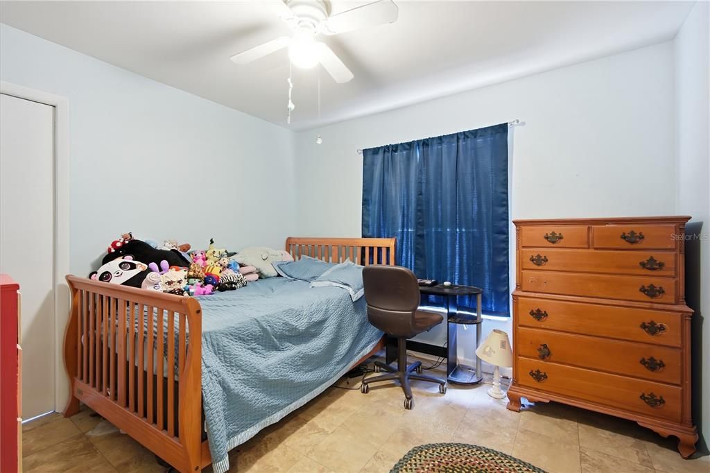 На продажу: $349,000 (3 спален, 2 ванн, 1656 Квадратных фут)