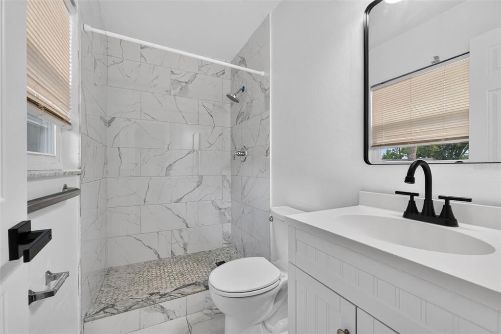 For Sale: $339,990 (3 beds, 2 baths, 1278 Square Feet)