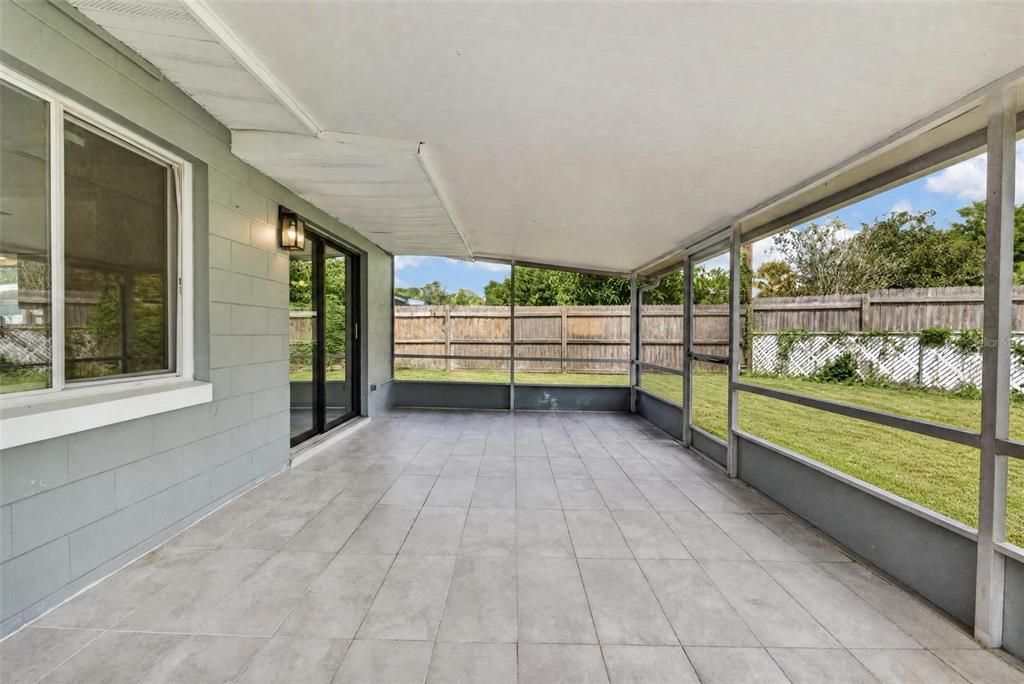 For Sale: $339,990 (3 beds, 2 baths, 1278 Square Feet)