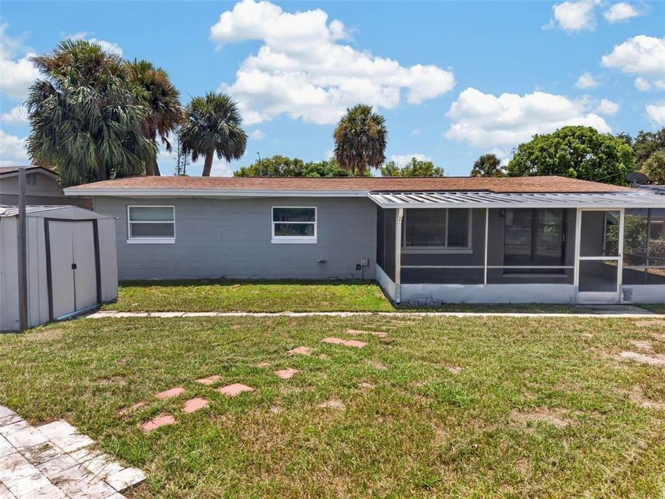 For Sale: $339,990 (3 beds, 2 baths, 1278 Square Feet)