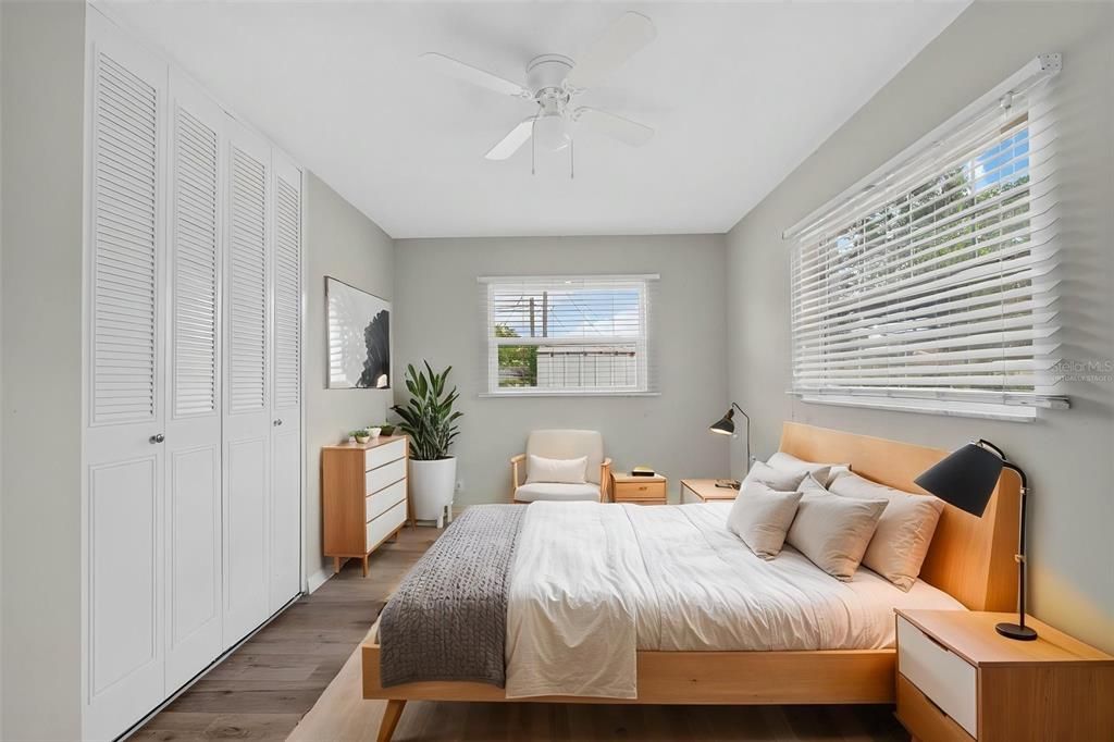 For Sale: $339,990 (3 beds, 2 baths, 1278 Square Feet)