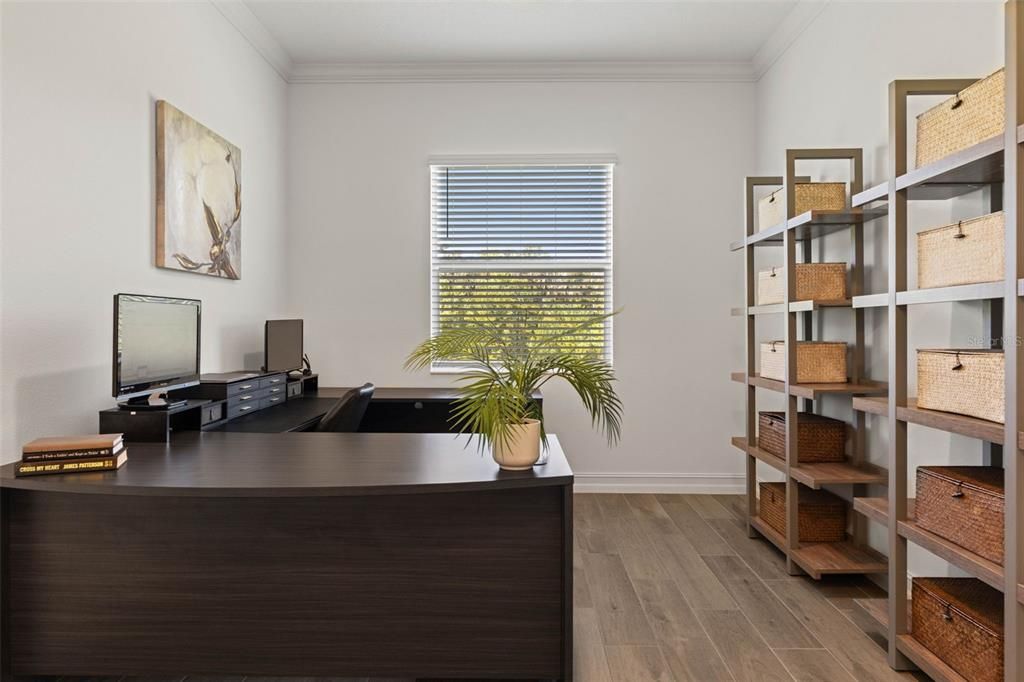 Activo con contrato: $525,000 (3 camas, 2 baños, 2350 Pies cuadrados)