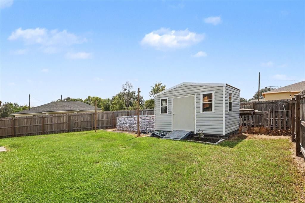 For Sale: $279,900 (3 beds, 2 baths, 1934 Square Feet)