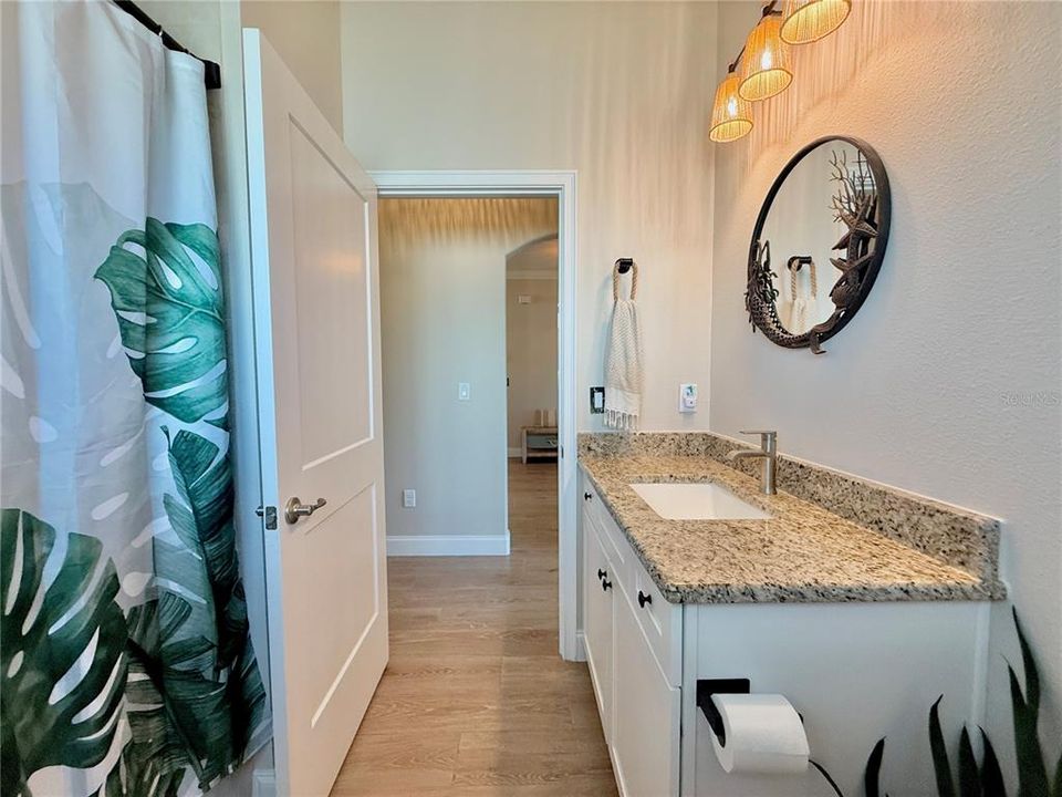 For Sale: $840,000 (3 beds, 2 baths, 1834 Square Feet)