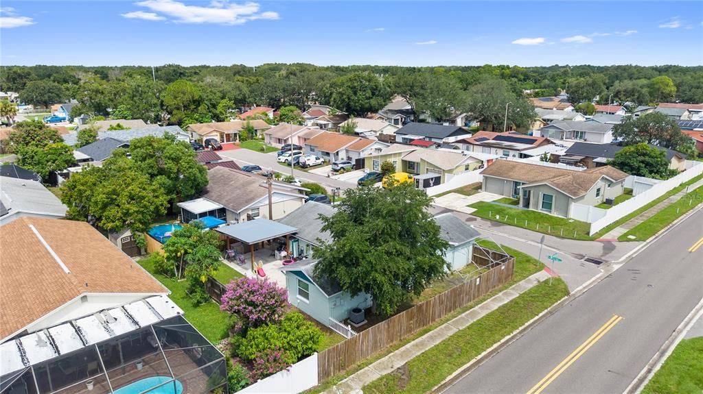 На продажу: $398,000 (4 спален, 3 ванн, 1639 Квадратных фут)
