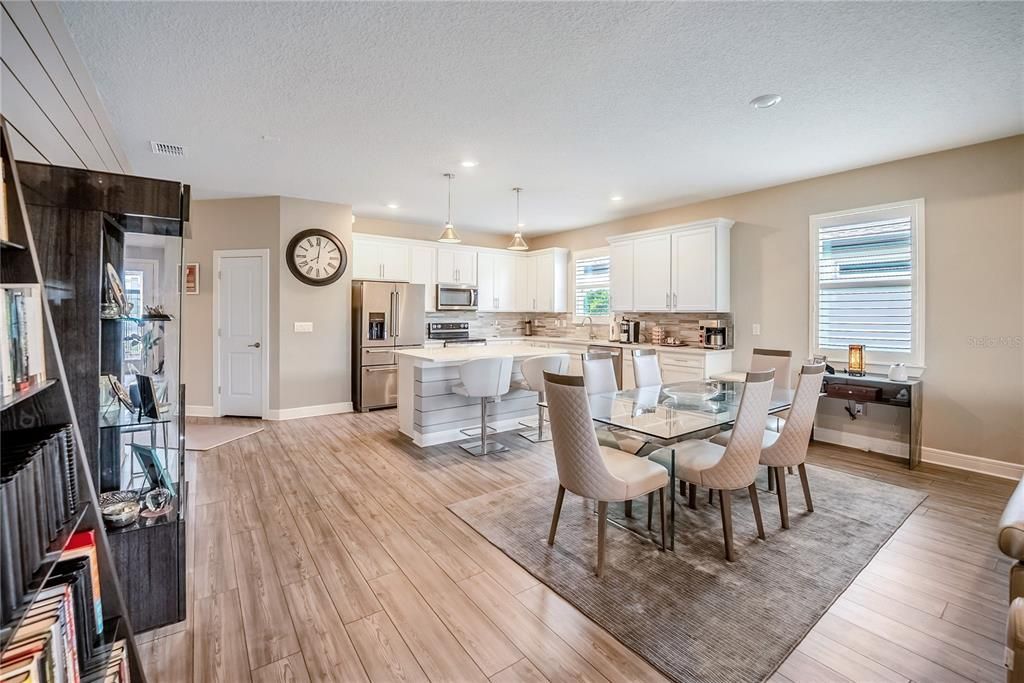For Sale: $494,494 (3 beds, 2 baths, 2196 Square Feet)
