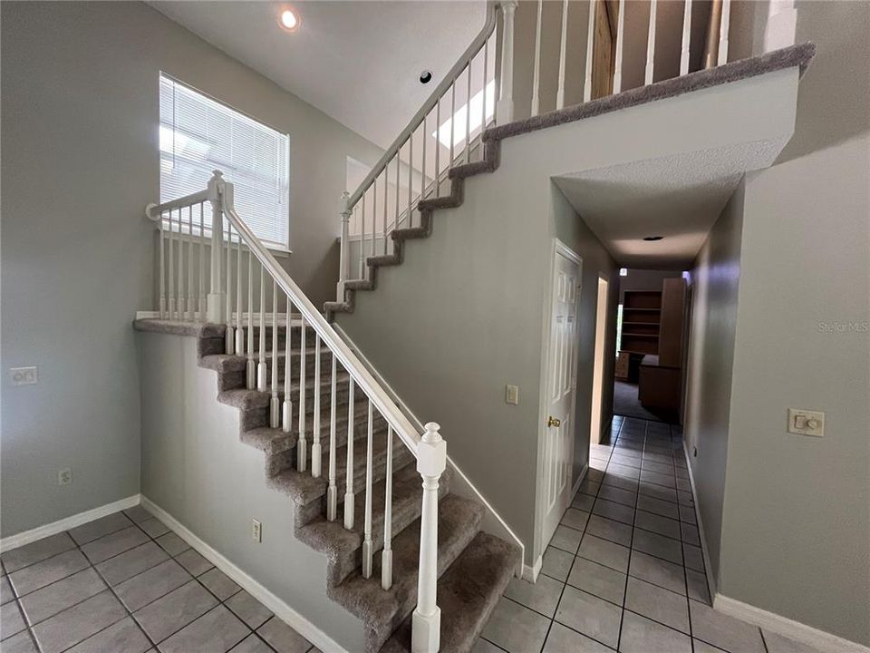For Rent: $2,932 (4 beds, 3 baths, 2362 Square Feet)
