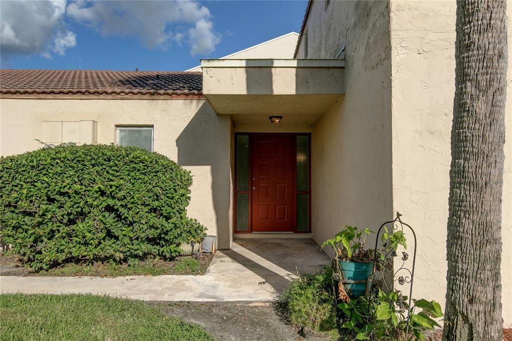 For Rent: $2,395 (3 beds, 2 baths, 1405 Square Feet)