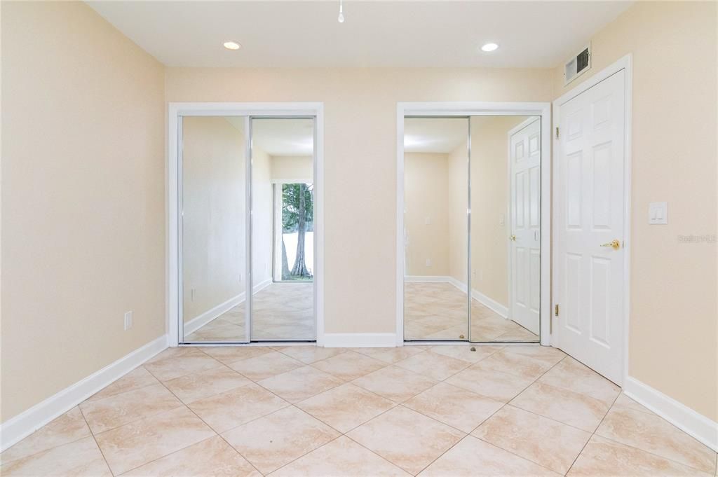 For Rent: $2,395 (3 beds, 2 baths, 1405 Square Feet)