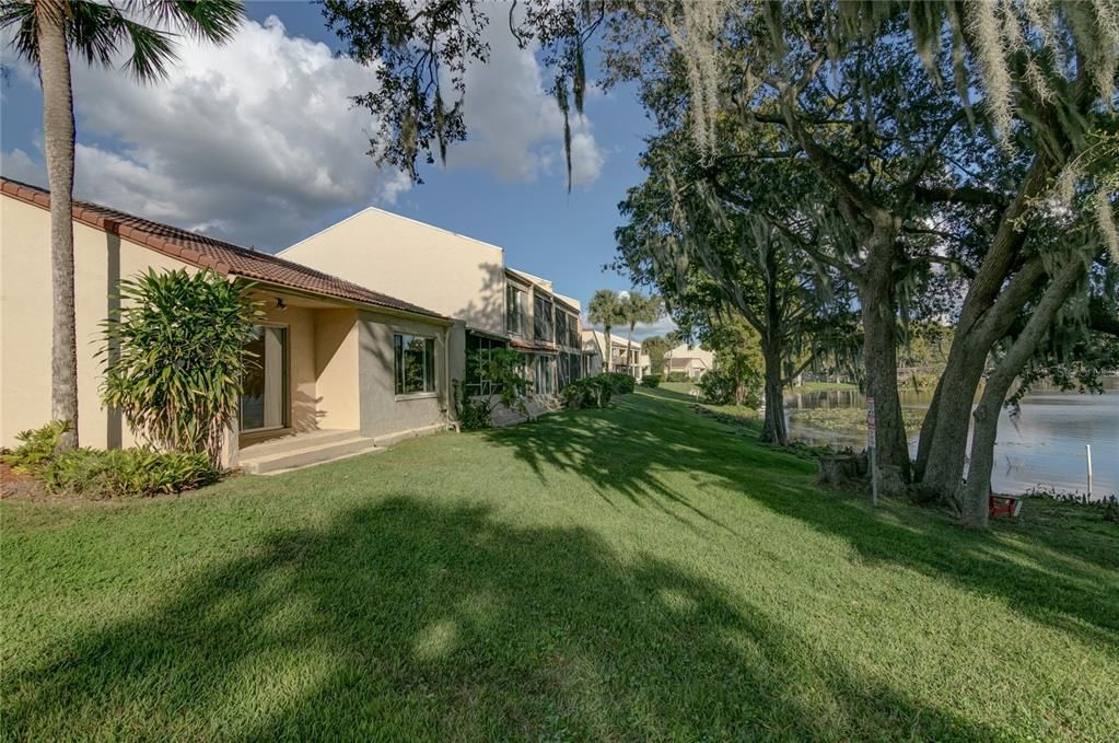 For Rent: $2,395 (3 beds, 2 baths, 1405 Square Feet)