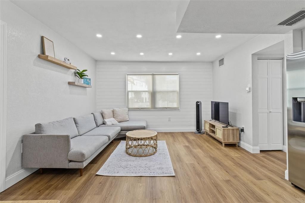 En Venta: $224,900 (1 camas, 1 baños, 580 Pies cuadrados)