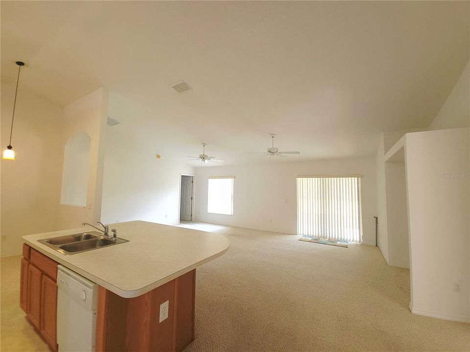 For Sale: $271,000 (3 beds, 2 baths, 2020 Square Feet)