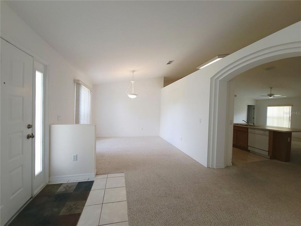 For Sale: $271,000 (3 beds, 2 baths, 2020 Square Feet)