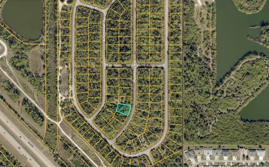 For Sale: $9,900 (0.27 acres)