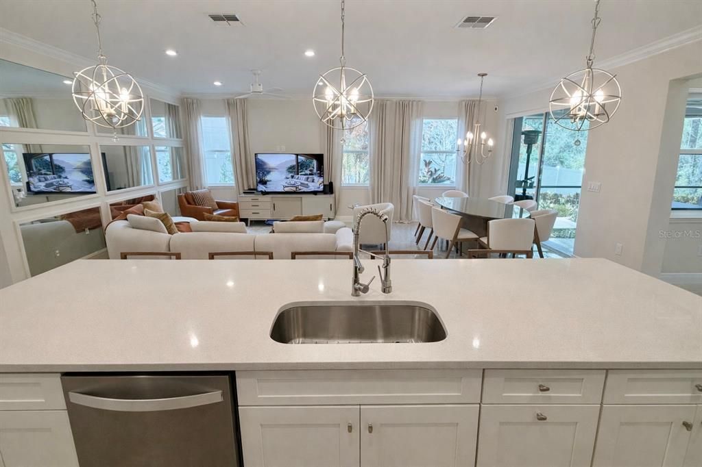 For Rent: $4,500 (3 beds, 2 baths, 2203 Square Feet)