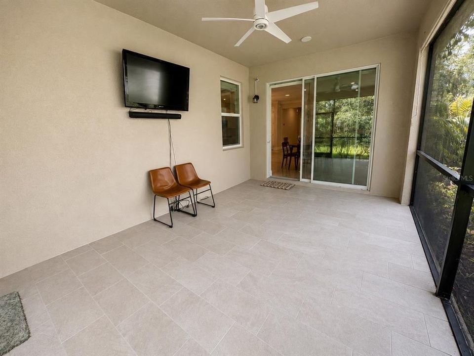 For Rent: $4,500 (3 beds, 2 baths, 2203 Square Feet)