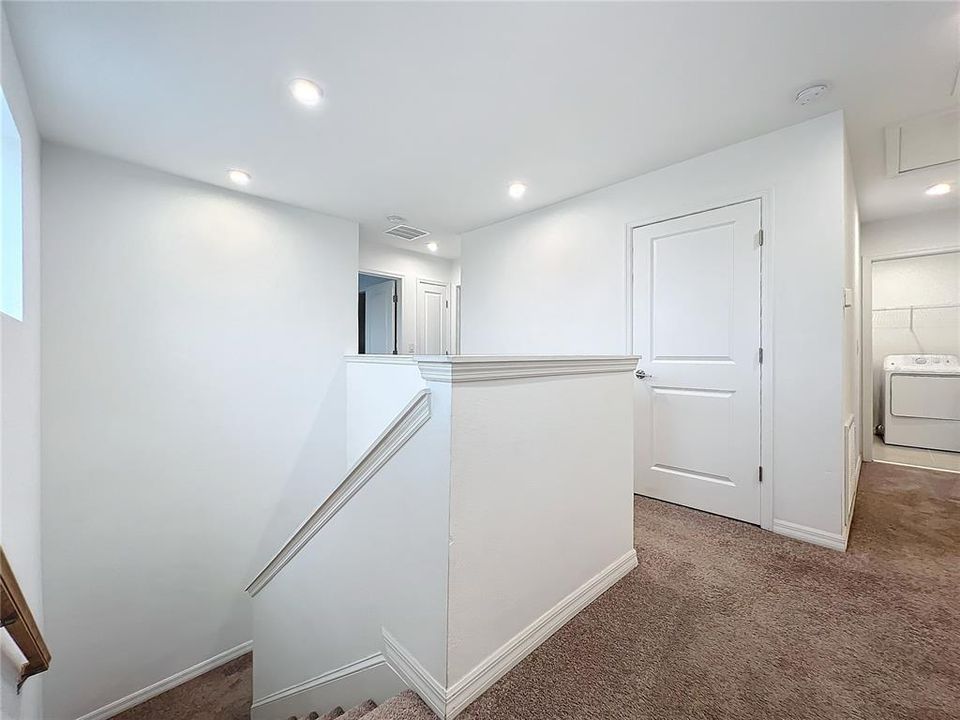 En Venta: $379,900 (5 camas, 3 baños, 2396 Pies cuadrados)