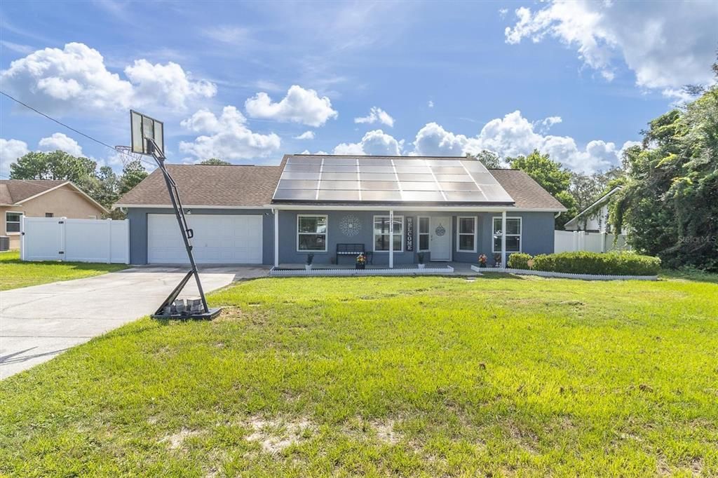 На продажу: $349,900 (3 спален, 2 ванн, 1592 Квадратных фут)