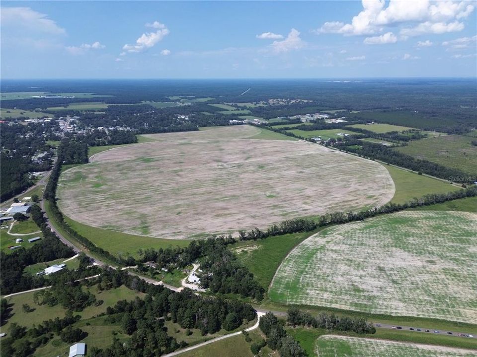 На продажу: $3,300,000 (110.00 acres)