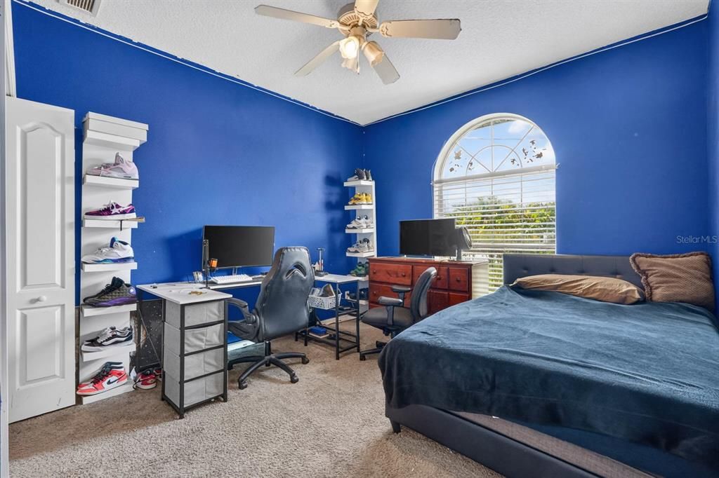 For Sale: $339,000 (4 beds, 2 baths, 2183 Square Feet)