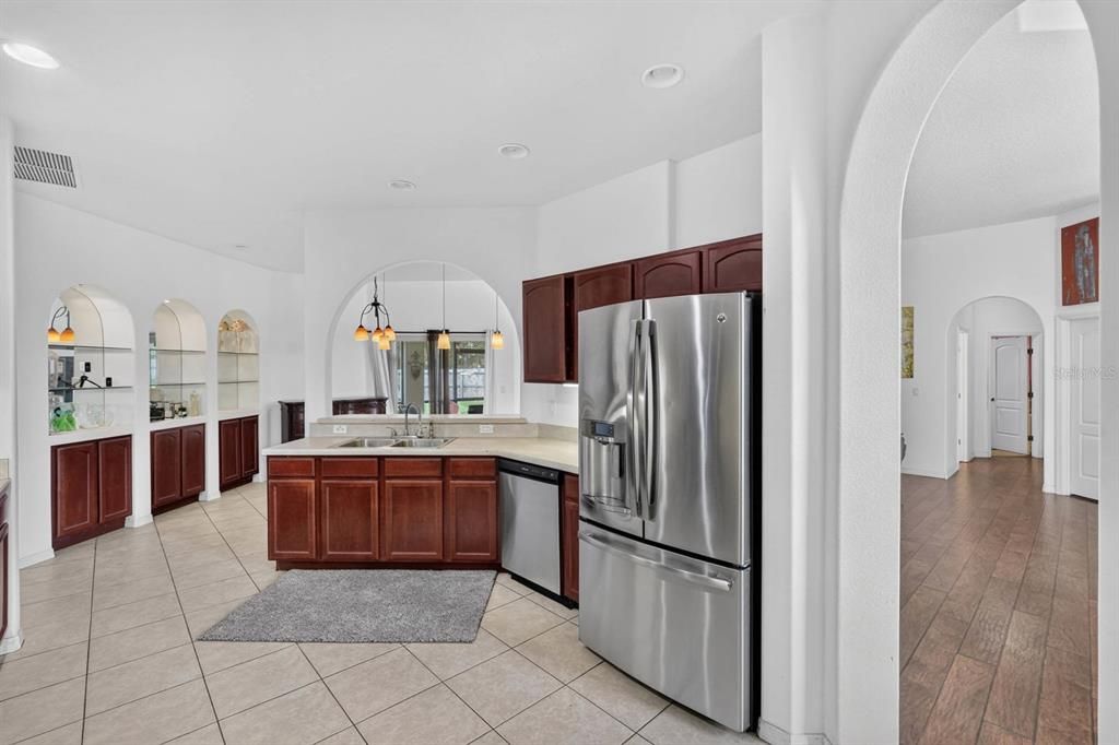 For Sale: $339,000 (4 beds, 2 baths, 2183 Square Feet)