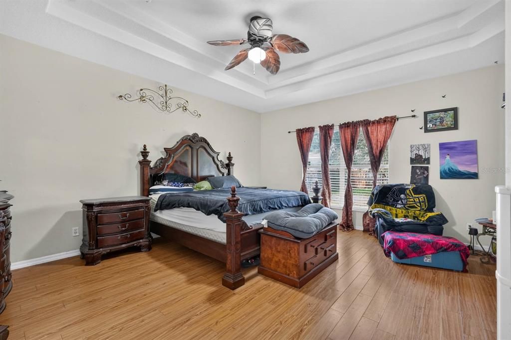 For Sale: $339,000 (4 beds, 2 baths, 2183 Square Feet)