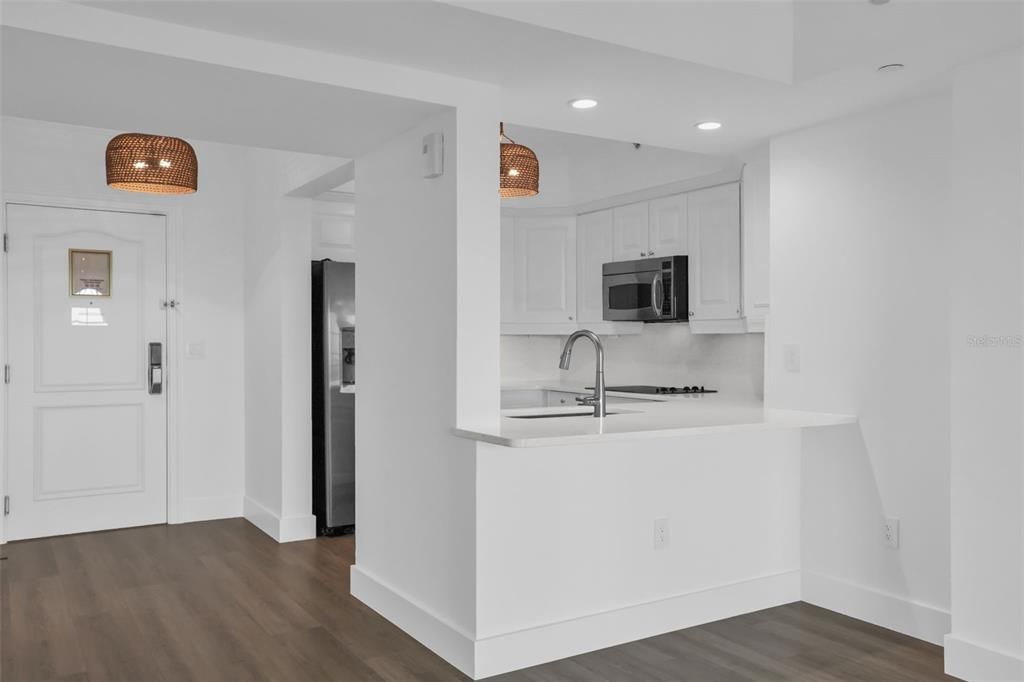 For Sale: $475,000 (2 beds, 2 baths, 1430 Square Feet)