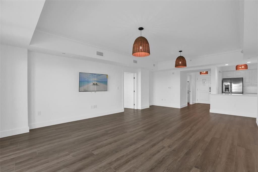 For Sale: $475,000 (2 beds, 2 baths, 1430 Square Feet)