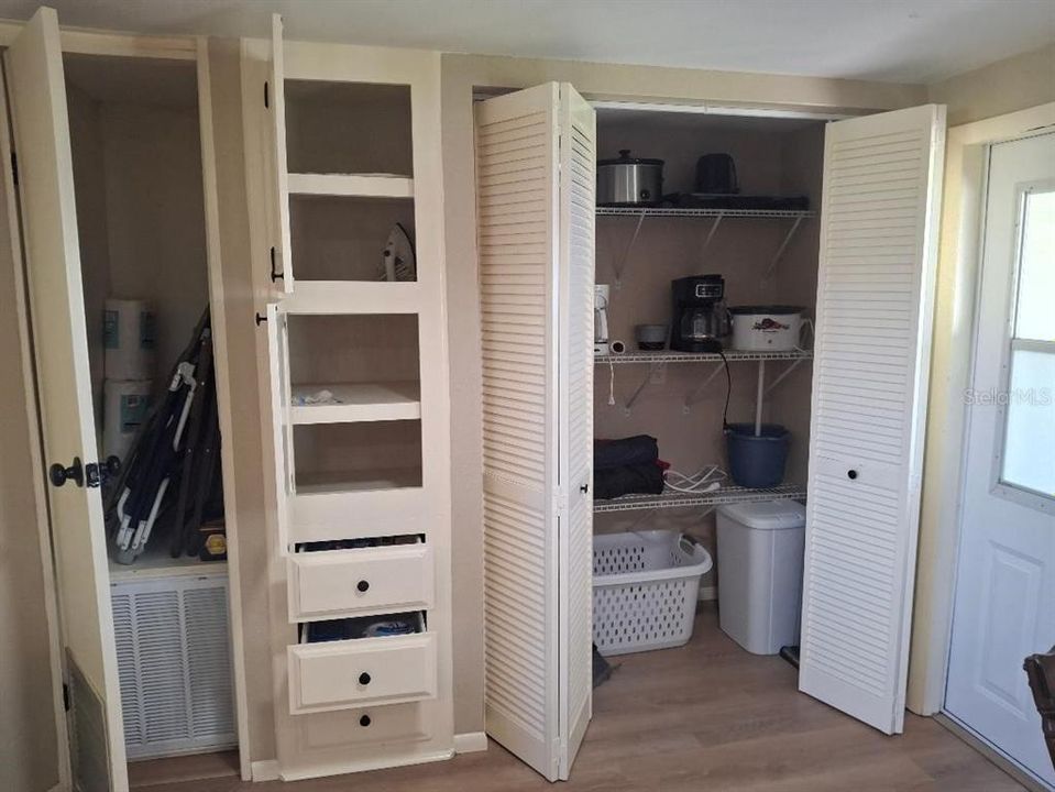 For Sale: $175,000 (3 beds, 2 baths, 960 Square Feet)